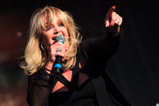 ultimele informatii cu privire la starea de sanatate a lui bonnie tyler diagnosticul medicilor si sansele de supravietuire 69fdaee971c0d