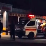 video atac sinucigas in pakistan cel putin 15 politisti au fost ucisi in urma unei explozii la un post de securitate din nord vestul tarii 6a006a3bb7f33