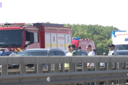 video exclusiv accident in lant cu 7 masini pe a3 pe sensul spre bucuresti autostrada a fost inchisa traficul a fost deviat 69f75a48348a3