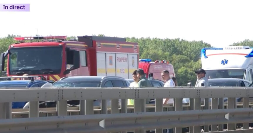 video exclusiv accident in lant cu 7 masini pe a3 pe sensul spre bucuresti autostrada a fost inchisa traficul a fost deviat 69f75a48348a3