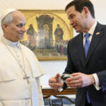 video marco rubio intalnire constructiva cu papa leon al xiv lea la vatican ce cadouri si au oferit 69fce6c96c861
