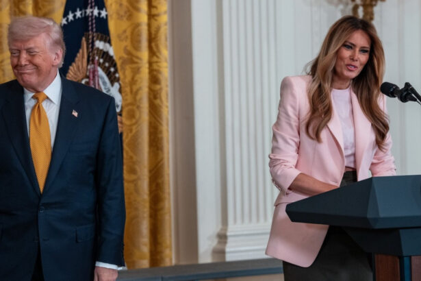 video melania trump a spus intr un discurs ca sotul ei este empatic audienta a izbucnit in ras 69fcdbaf94031