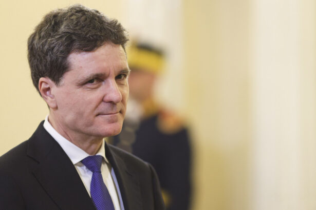 video nicusor dan despre inflatie si masurile de austeritate scaderea deficitului a fost atinsa perspectivele economice sunt bune 6a07101700c03