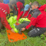 video noi imagini cu momentul in care copilul de 5 ani din sibiu a fost gasit gestul salvamontistilor care l a facut pe alex sa zambeasca 6a0597f0e911b