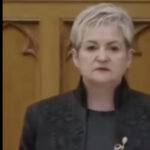 video o deputata a depus juramantul in limba romana in parlamentul de la budapesta lider udmr cum s ar umfla in pene sovinii la noi 6a009851b8491