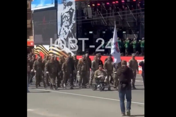 video parada invalizilor rusii ramasi fara picioare sau maini in razboiul din ucraina au fost scosi sa defileze in tatarstan 6a01f780a6ffc