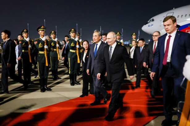 videofoto primire cu fast pentru putin la beijing la scurt timp dupa vizita lui trump incredere crescanda a chinei in locul si pozitia sa 6a0cbbc227b3e