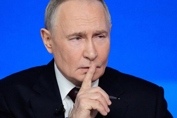 vladimir putin accepta o intalnire cu zelenski dar pune o conditie 69ff9043c04a1