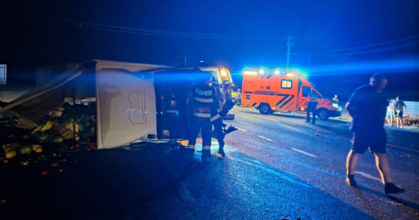 accident grav in vrancea cinci persoane au fost ranite intre care doi copii un tanar de 18 ani transferat in stare grava la galati 6a364deb1191f