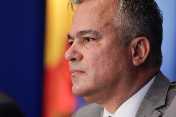 adrian vestea premierul desemnat voi avea acelasi program de guvernare cu ilie bolojan ce spune despre voturile din parlament 6a2ee3c42b425