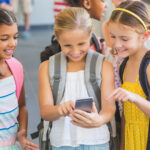 agentia suedeza de sanatate publica nu recomanda smartphone ul pentru copiii mai mici de 13 ani 6a2f9a4671c6b