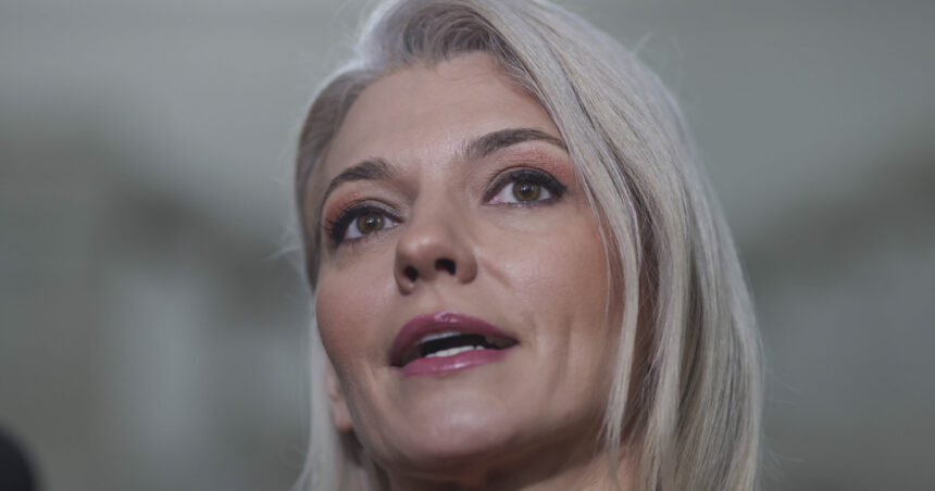 alina gorghiu contesta excluderea din pnl sunt in partidul acesta de zeci de ani si de aici nu am sa plec eu 6a391afb64c35