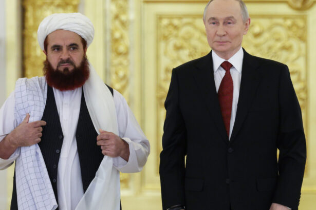 analiza de ce a decis vladimir putin sa i imbratiseze pe urmasii mujahedinilor care au provocat retragerea umilitoare a urss din afganistan 6a377be4a6aa5