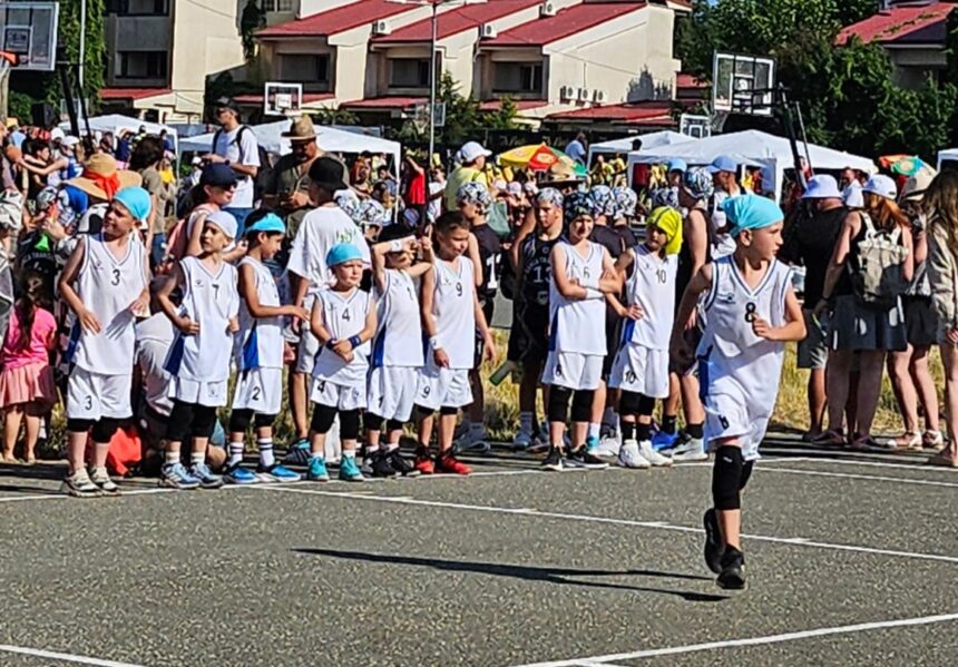 axiopolis cernavoda participa cu doua echipe la festivalul de babybaschet si minibaschet de la costinesti 6a32aaa5e2cf4