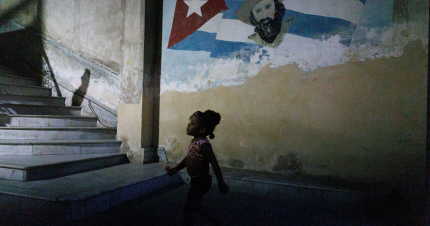 comunistii cubanezi au adoptat o serie de masuri in directia unei economii de piata havana se confrunta cu o criza economica grava 6a3398f85d8f7