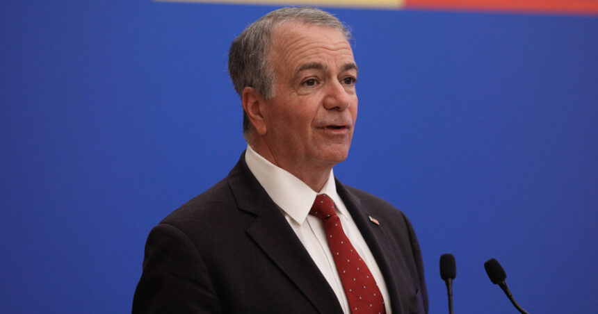 darryl nirenberg de ziua sua libertatea apartine fiecarei persoane democratia nu este un lucru de la sine inteles trebuie reinnoita 6a3c2790df636