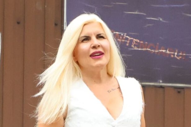 elena udrea interviu alaturi de fiica ei eva ce au spus cele doua ma puneam in genunchi 6a3275159d30c
