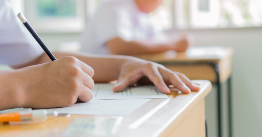 evaluarea nationala 2026 ce faci daca ai gresit un raspuns la romana sau matematica regula care ii ajuta pe elevi sa nu piarda puncte 6a36277864a4f