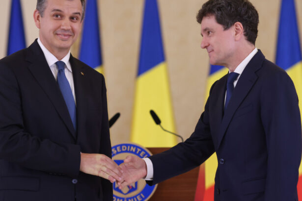 exclusiv cand a aflat tomac ca va fi inlocuit in cursul zilei de sambata aveam peste 200 de voturi am avut o discutie cu nicusor dan 6a3264ec7691e