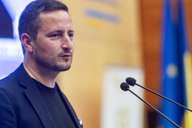 exclusiv nicu stefanuta mesaj dur pentru partidele care negociaza cu aur cand adaugi extrema dreapta la masa ai incheiat jocul democratic 6a3254864b695