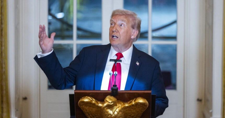 foto costurile pentru sala de bal de la casa alba dorita de trump s au dublat intr un singur an cum a fost posibil 6a24fc7ddb257