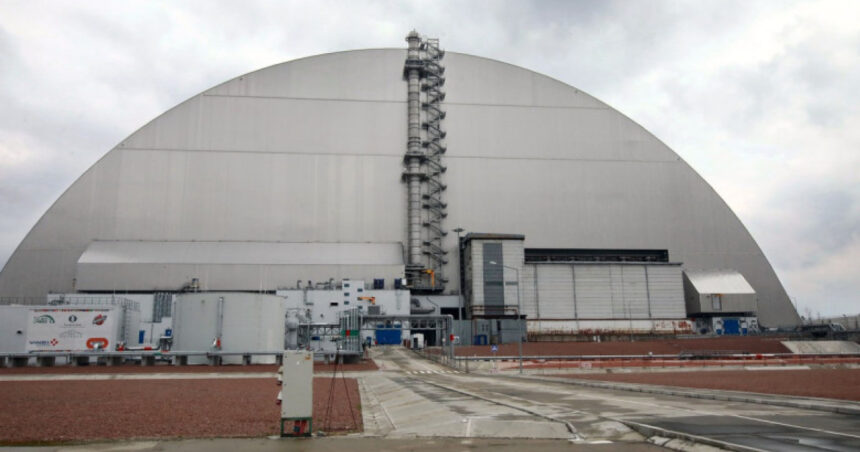 foto temeri de contaminare dupa un atac langa cernobil o drona rusa a lovit o zona de depozitare a combustibilului nuclear uzat 6a25462cdec79