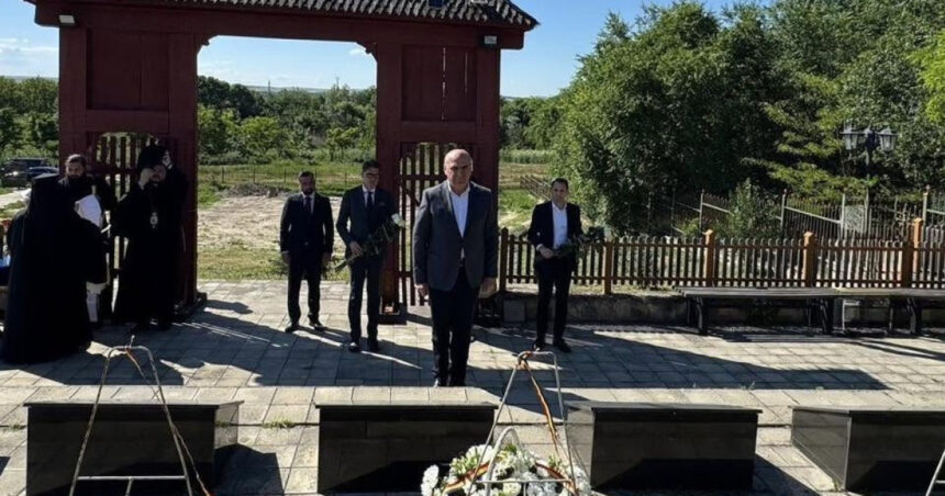 ilie bolojan a depus o coroana la manastirea eroilor romani de la tiganca republica moldova in memoria soldatilor morti in 1941 6a2e27c3b4c8a