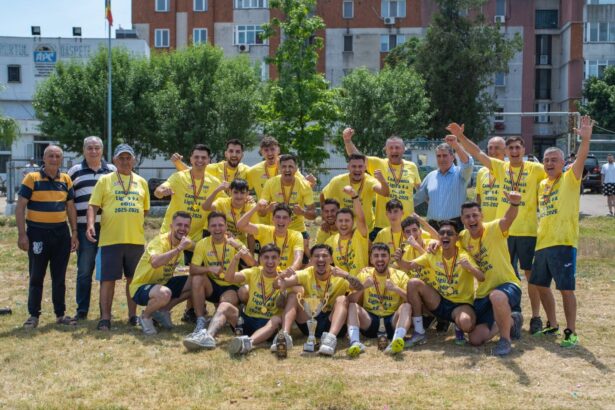 o legenda de la portul constanta da lovitura de start la meciul de promovare in liga a 3 a 6a368a12b9c20
