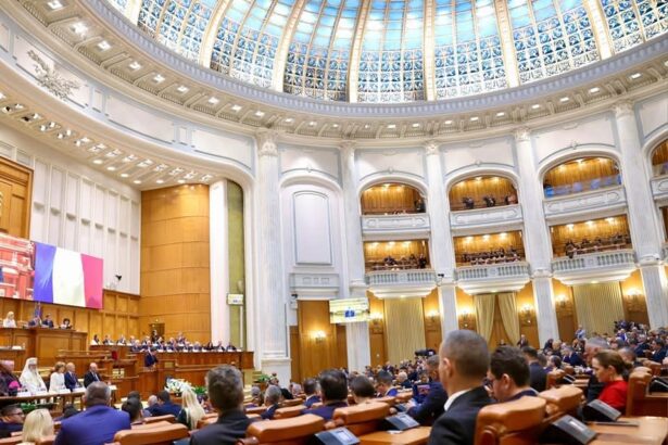 ordonanta pe safe a premierului bolojan respinsa in parlament de senatorul bolojan liberalii s au suparat pentru ca au fost eliminate articole care nu au nici o legatura cu programul 6a43a22e02a6e