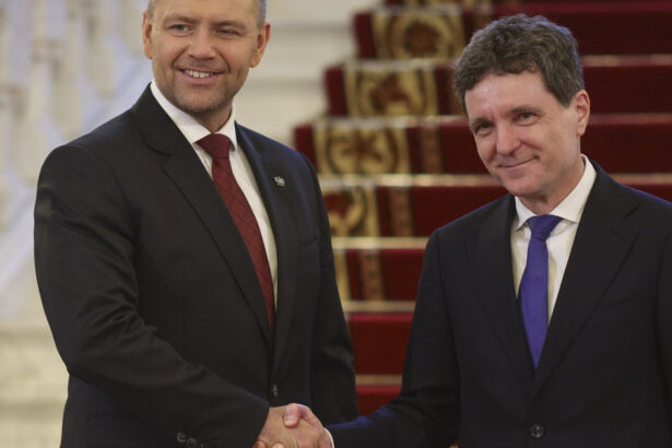 presedintele nicusor dan participa la reuniunea gazduita de presedintii poloniei estoniei letoniei si lituaniei agenda discutiilor 6a3f6902073bc