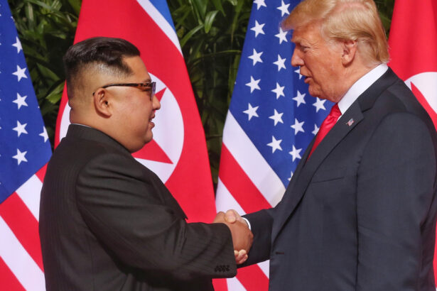 presedintele sud coreean ii cere lui trump sa l ajute sa faca pace cu phenianul asa cum a rezolvat conflictul din orientul mijlociu 6a323cebb4092