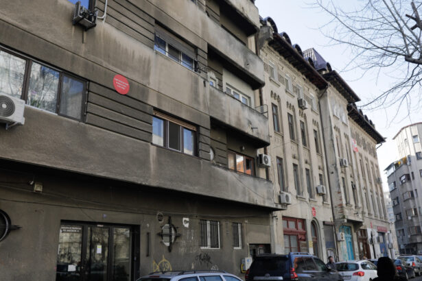 primaria capitalei vrea sa recupereze o parte din sumele cheltuite pentru consolidarea cladirilor cu risc seismic de la proprietari 6a438e7c61214