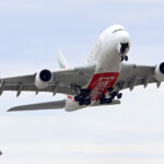 probleme pentru uriasele avioane airbus a380 16 aeronave trebuie inspectate urgent dupa descoperirea unor fisuri la aripi 6a3b8a3bcb9c4