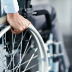 programul de guvernare vestea prevede vouchere de pana la 8 000 de euro pentru persoanele cu dizabilitati si 93 de centre de recuperare 6a38fefb842a1