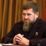 ramzan kadirov l a depasit pe leonid brejnev la numarul de decoratii ordine si medalii are si merite in stomatologie 6a323c0c28d77