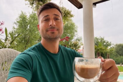 reactia lui valentin sanfira dupa ce codruta filip a ars rochia de mireasa nu s a putut abtine apucaturi de piroman 6a37de4723efd