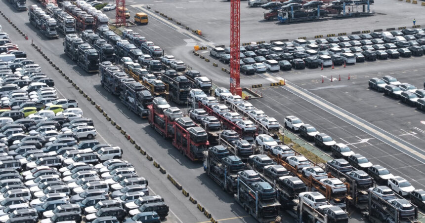 reactie dura a beijingului dupa ce sua au inclus alibaba baidu byd si alte companii pe lista firmelor care sprijina armata chineza 6a2daa4326455