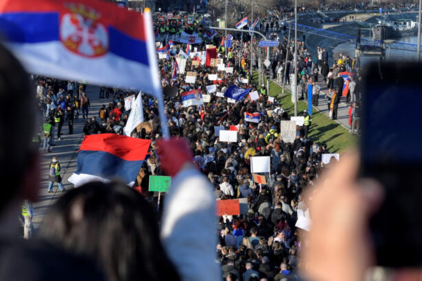 serbia procurorii sustin ca studentii au planuit simularea unui atac cu tun sonic la proteste oficialii vorbesc despre razboi civil 6a359dc3afdb9