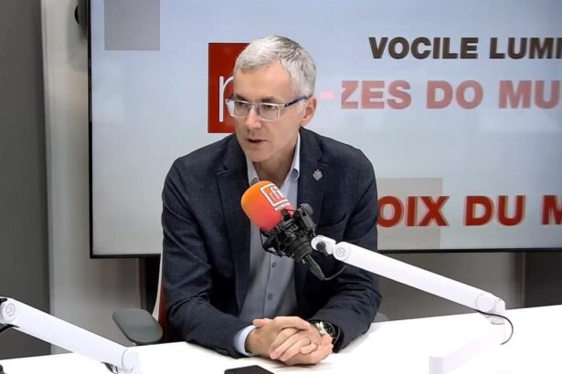 stelian ion sprijin neconditionat pentru fritz nu sistemul decide prin asemenea manevre cine conduce usr daca acest sistem isi imagineaza ca astfel poate influenta decizii politice se i 6a3552b91339f