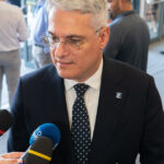 sunt un fel de fiu ratacitor pislaru mesaj dupa intoarcerea in pnl onorat sa revin sa pun umarul la aceasta constructie 6a37d9cba2162