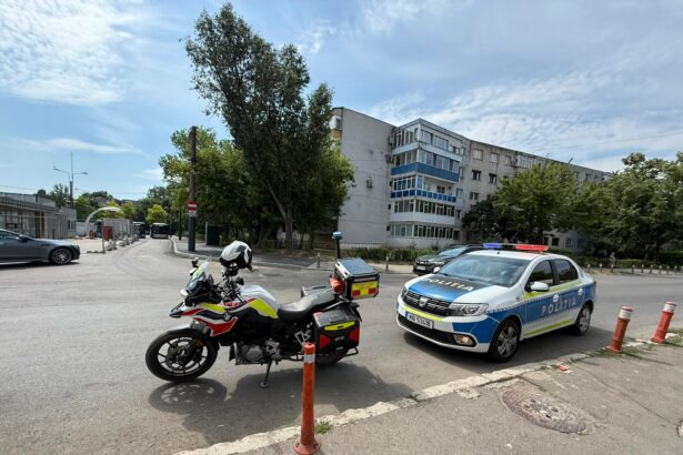 surse exclusiv scandal la un salon de infrumusetare din constanta o femeie si a acuzat iubitul ca a lovit o si i a luat telefonul politia a intervenit de urgenta foto update 6a3b985fac21b
