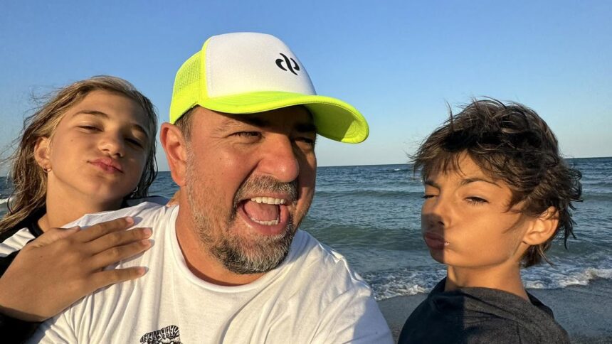 toma fiul lui horia brenciu a implinit 12 ani artistul a publicat imagini rare cu baiatul si i a transmis un mesaj emotionant bucuria sufletului meu 6a251f47c783c