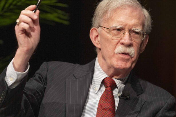 trump manipulat ca o marioneta fostul consilier al presedintelui sua john bolton critica acordul cu iranul o afacere proasta 6a311cef24969