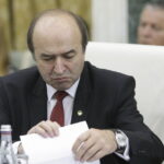 tudorel toader contrazice usr in cazul dominic fritz prefectul trebuie sa constate incetarea mandatului de primar 6a35c511c5c33