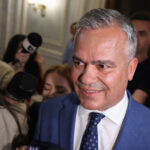 vestea s a razgandit nu mai depune programul de guvernare si lista ministrilor la parlament nu este momentul pentru decizii pripite 6a340f7d829a9