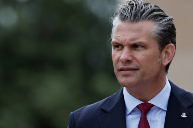 video hegseth a atacat europa pentru invazia migrantilor pe plajele sale in discursul rostit la 82 de ani de la debarcarea in normandia 6a24ffdbe5a18