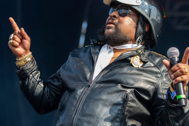 a murit victor willis unul dintre componentii trupei disco village people 6a44ee495eb9a