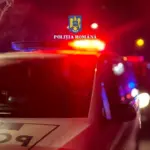 accident in timpul unui control al politiei la 2 mai un autocar a izbit autospeciala oprita pe marginea drumului doi politisti si o tanara au fost raniti 6a49f039480d3