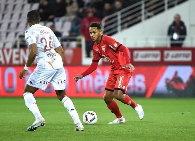 ahlinvi a semnat cu farul aventura de la mare speranta la liga secunda din rusia 6a4e3df7193b0