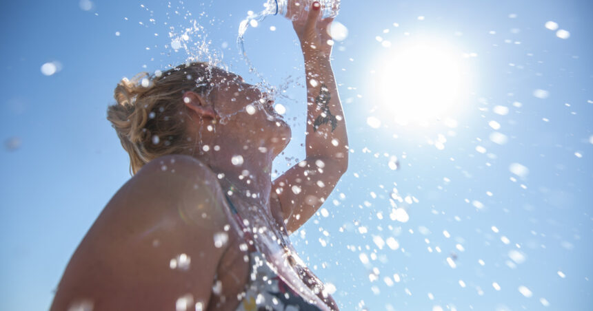 canicula pune stapanire pe romania temperaturi de pana la 39c cum va fi vremea la inceput de august si cat tine valul de caldura 6a6734e33a9ca